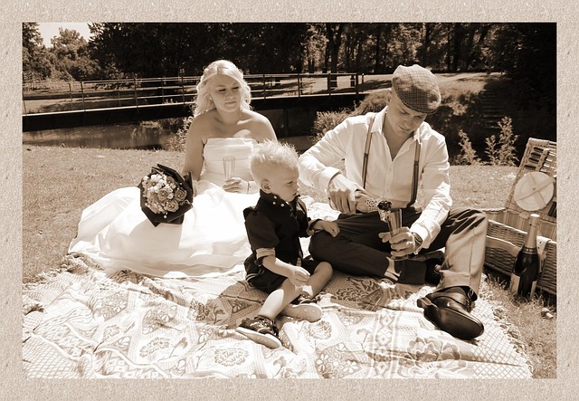 Free Family Wedding photo and picture