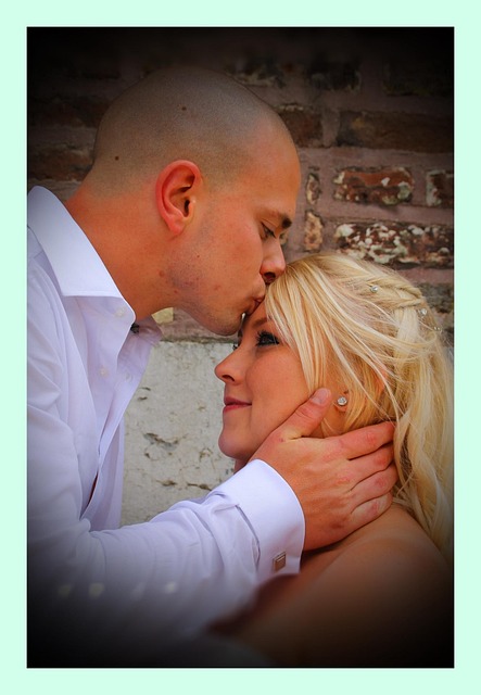 Free Love Kiss photo and picture