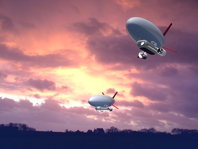 Free airship zeppelin dirigible illustration