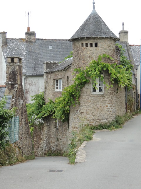 Free House Brittany photo and picture