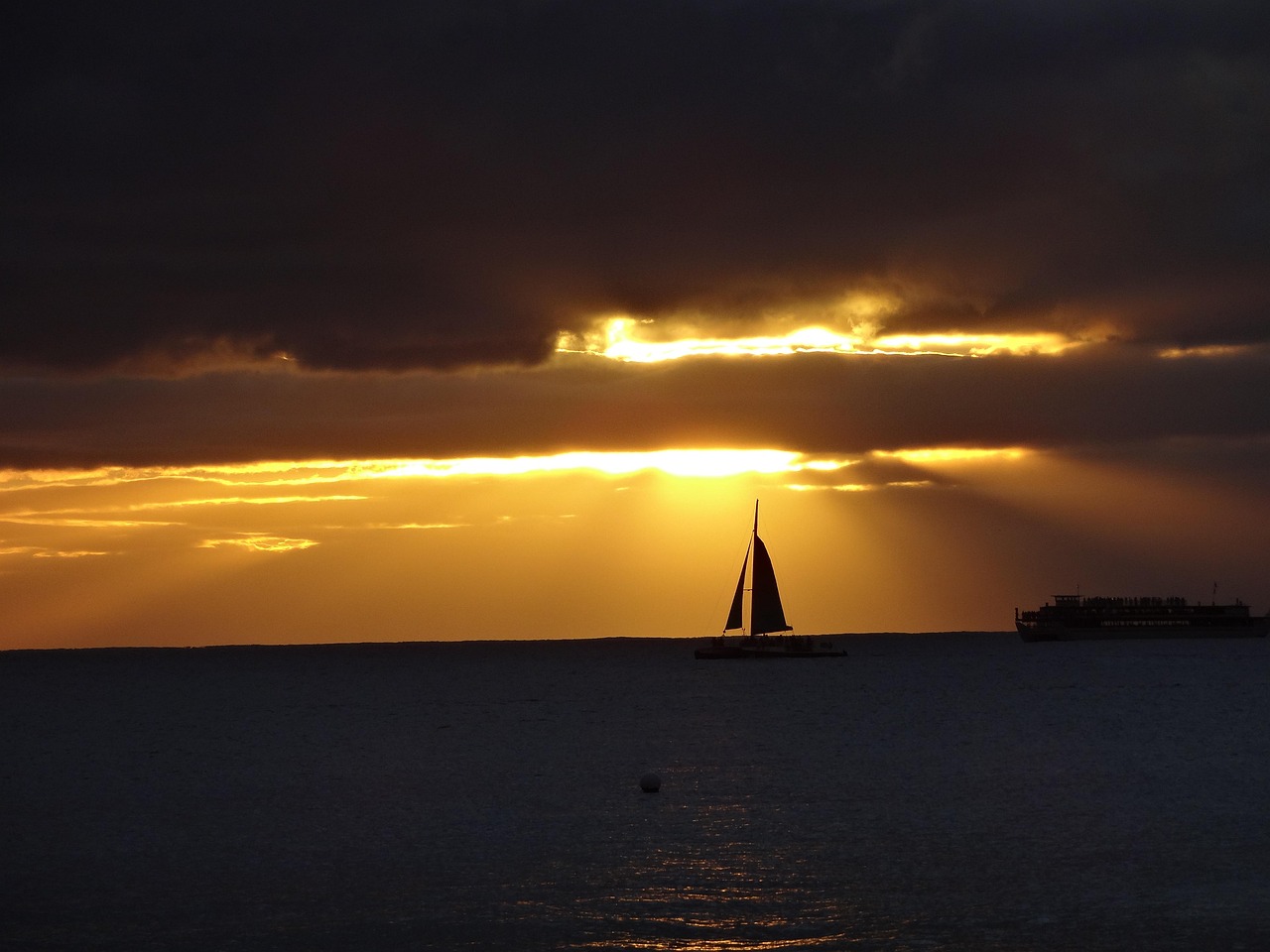 Sailboat - free online jigsaw puzzle photo