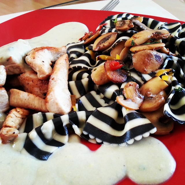 Lebensmittel, Pasta, Fleisch, Pilze