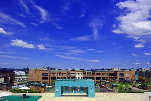 Himmel, Paju-Outlet, Paju