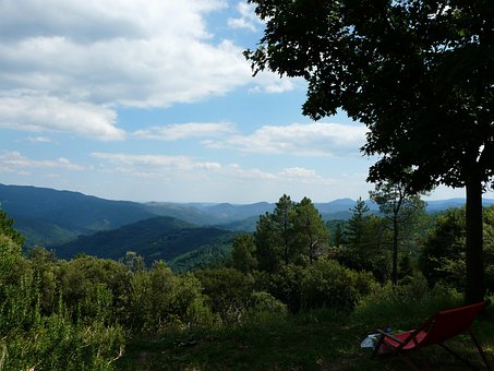 Free Sevens Mountain photo and picture