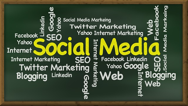 Free Social Media Blogging illustration and picture