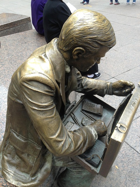 Free Statue Man photo and picture
