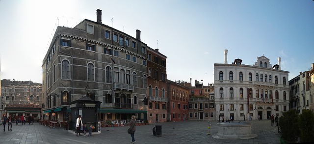 Free Venice Field photo and picture
