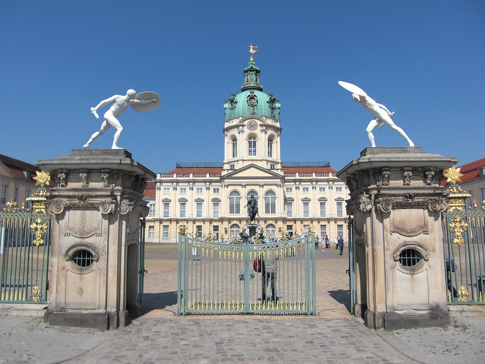 schloss-charlottenburg-berlin-kostenloses-foto-auf-pixabay-pixabay