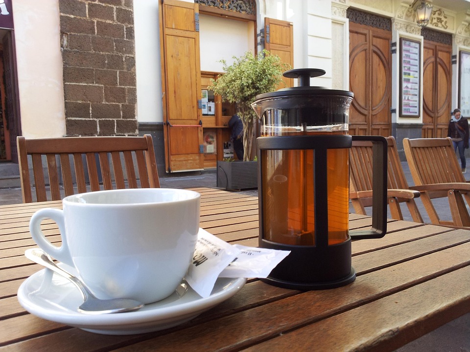 Cafe Terdekat dari Lokasi Saya di <wilayah>Kabupaten Trenggalek</wilayah>