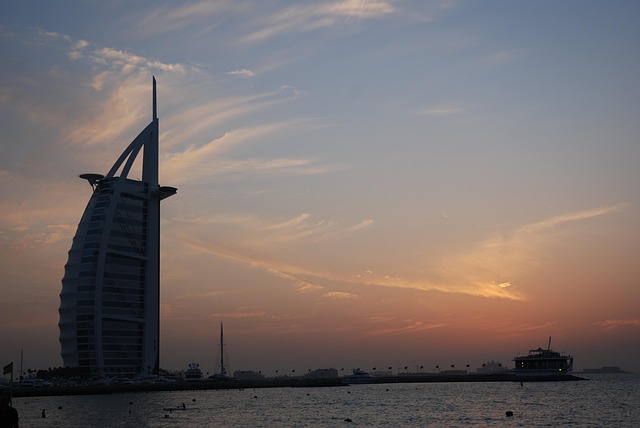 Free Burj Al Arab Dubai photo and picture