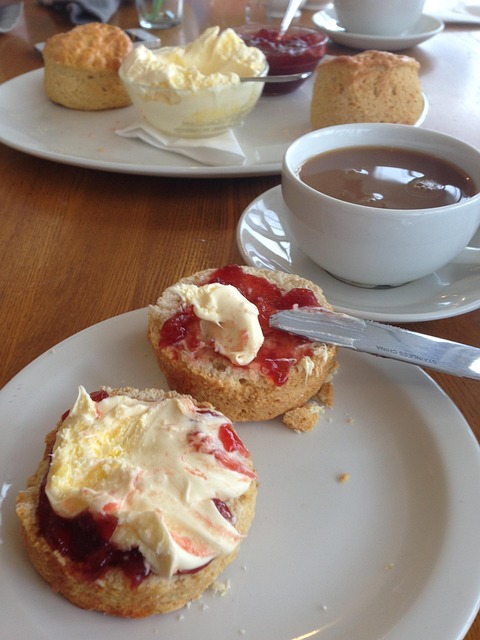 Frühstück, Sahnetee, Marmelade, Creme