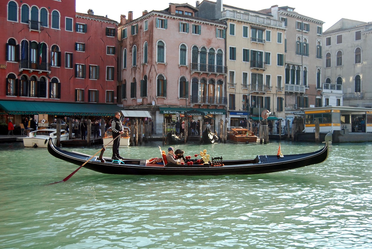1,000+ Free Gondola & Venice Images - Pixabay