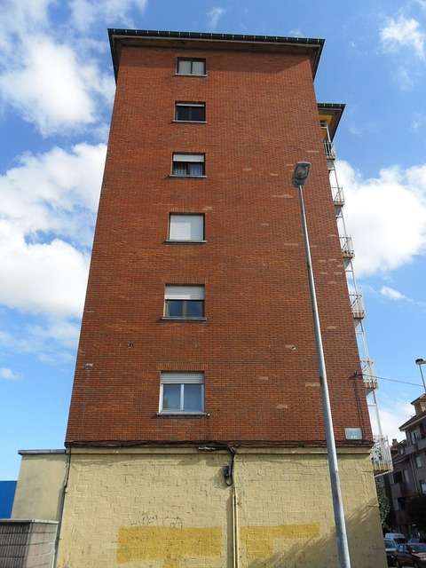 Gebäude, Laternenmast, Urban