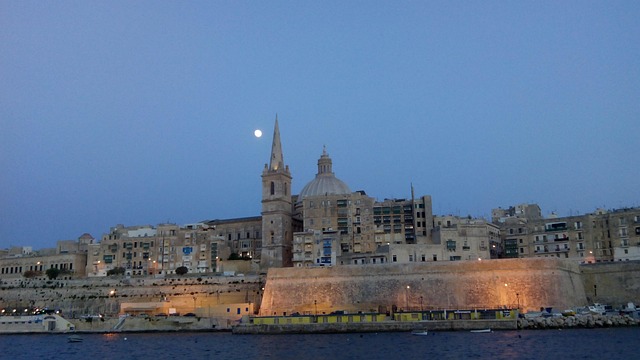 Valletta, Abend, Malta, Mond, Maltesisch