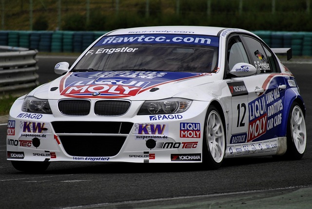 Free Car Touring Car photo and picture