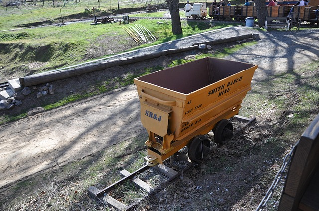 Free Gold Cart Mine Cart photo and picture