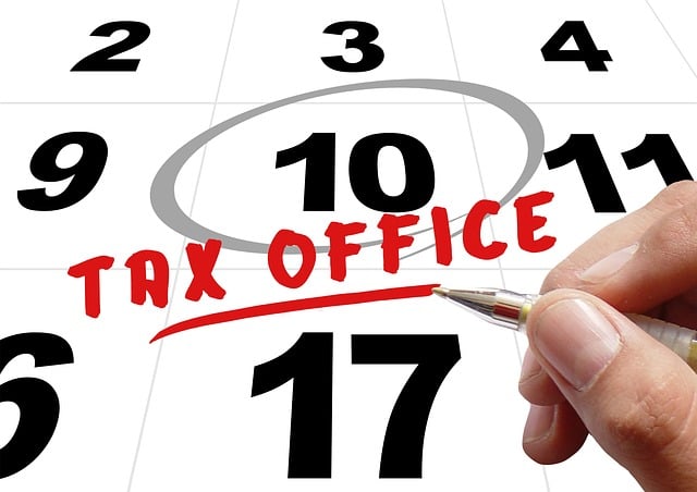 Free meeting tax office hand illustration