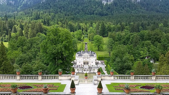 Free Nymphenburg Castle Castle photo and picture