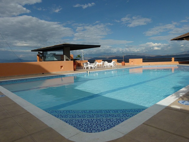 Free Pool Facade photo and picture