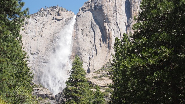 Free Yosemite Water Falls photo and picture