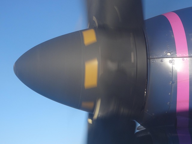 Free Propeller Plane photo and picture