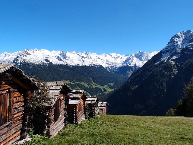 Free Mountains Nature photo and picture