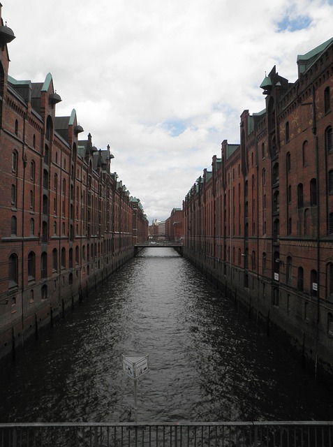 Free Hamburg Germany photo and picture