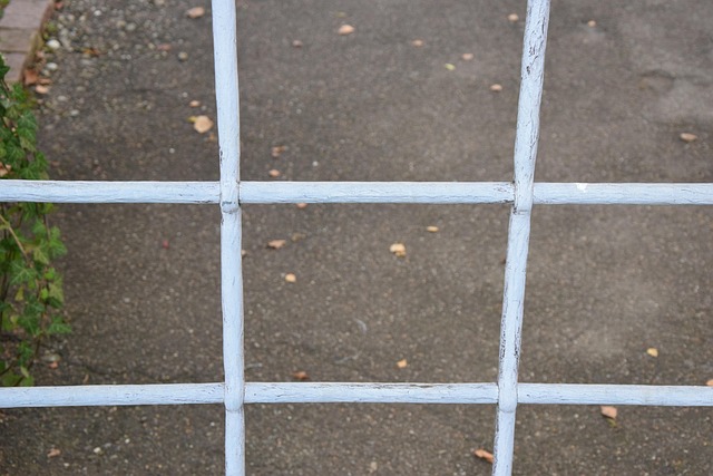 Gitter, Barriere, Metal, At Bakke Op