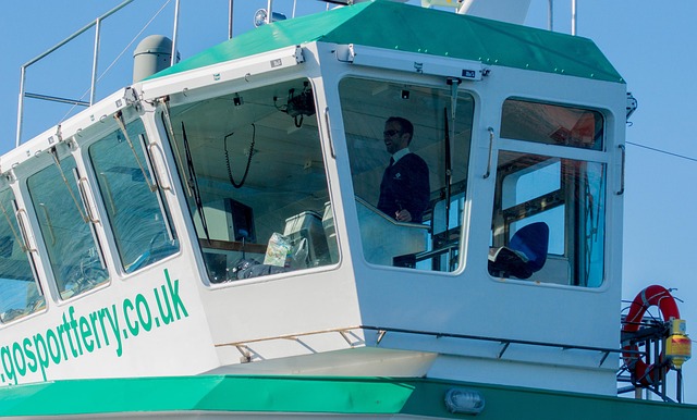 Lodní Most, Kapitán, Trajekt Gosport