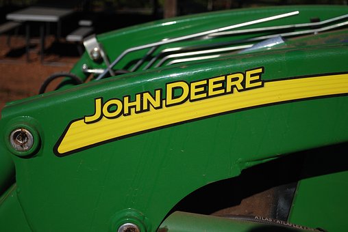 Free Tractor Farm photo and picture