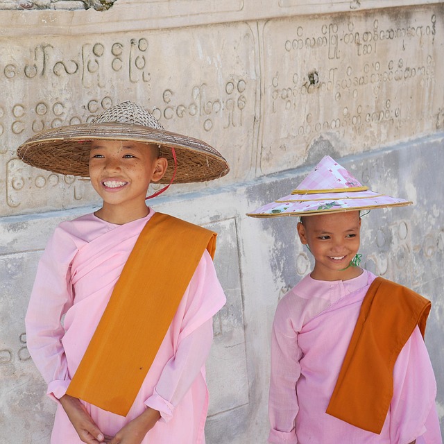 Free Novices Buddhism photo and picture