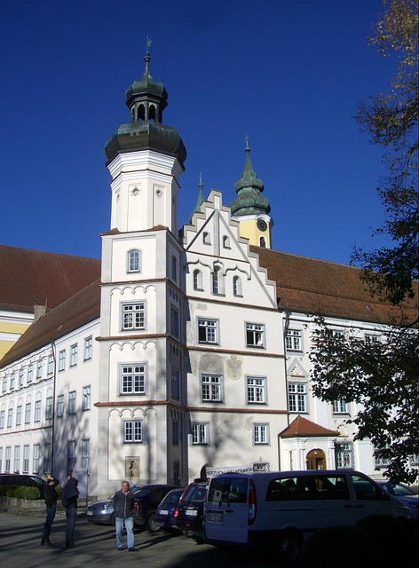 Klooster, Rood Naar Rood, Klosterhof