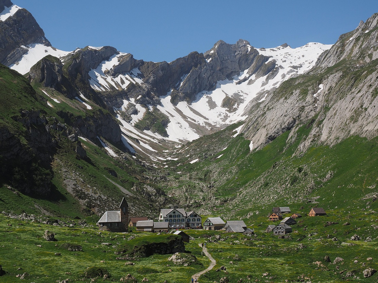 SäNtis - free online jigsaw puzzle photo