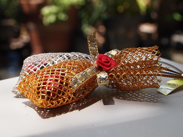 Free Gift Ribbon photo and picture