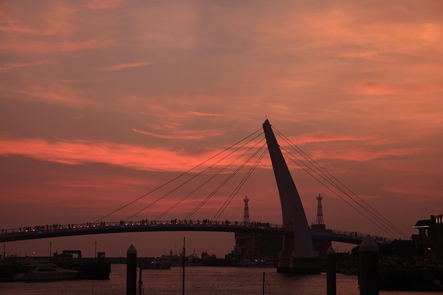 Free Taiwan Lover Bridge photo and picture