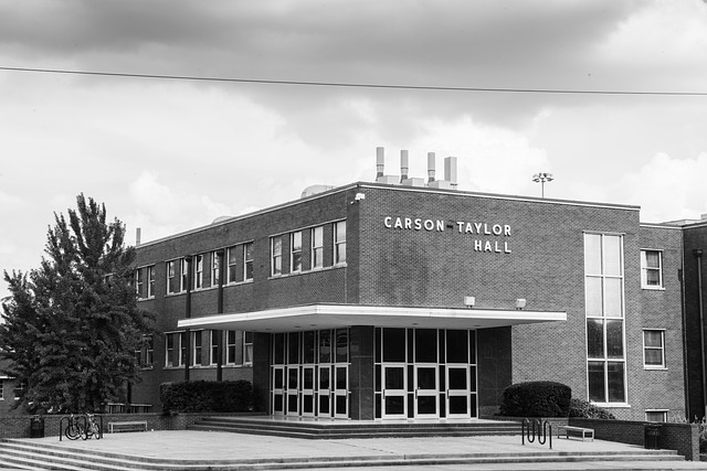 Free Carson Taylor University photo and picture