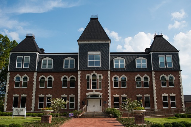Free University Building photo and picture