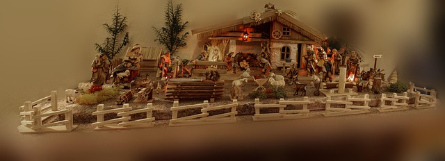 Free Christmas Crib photo and picture