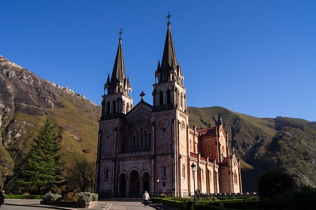 Free Asturias Covadonga photo and picture