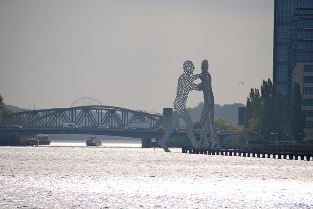 Free Berlin Silhouette photo and picture
