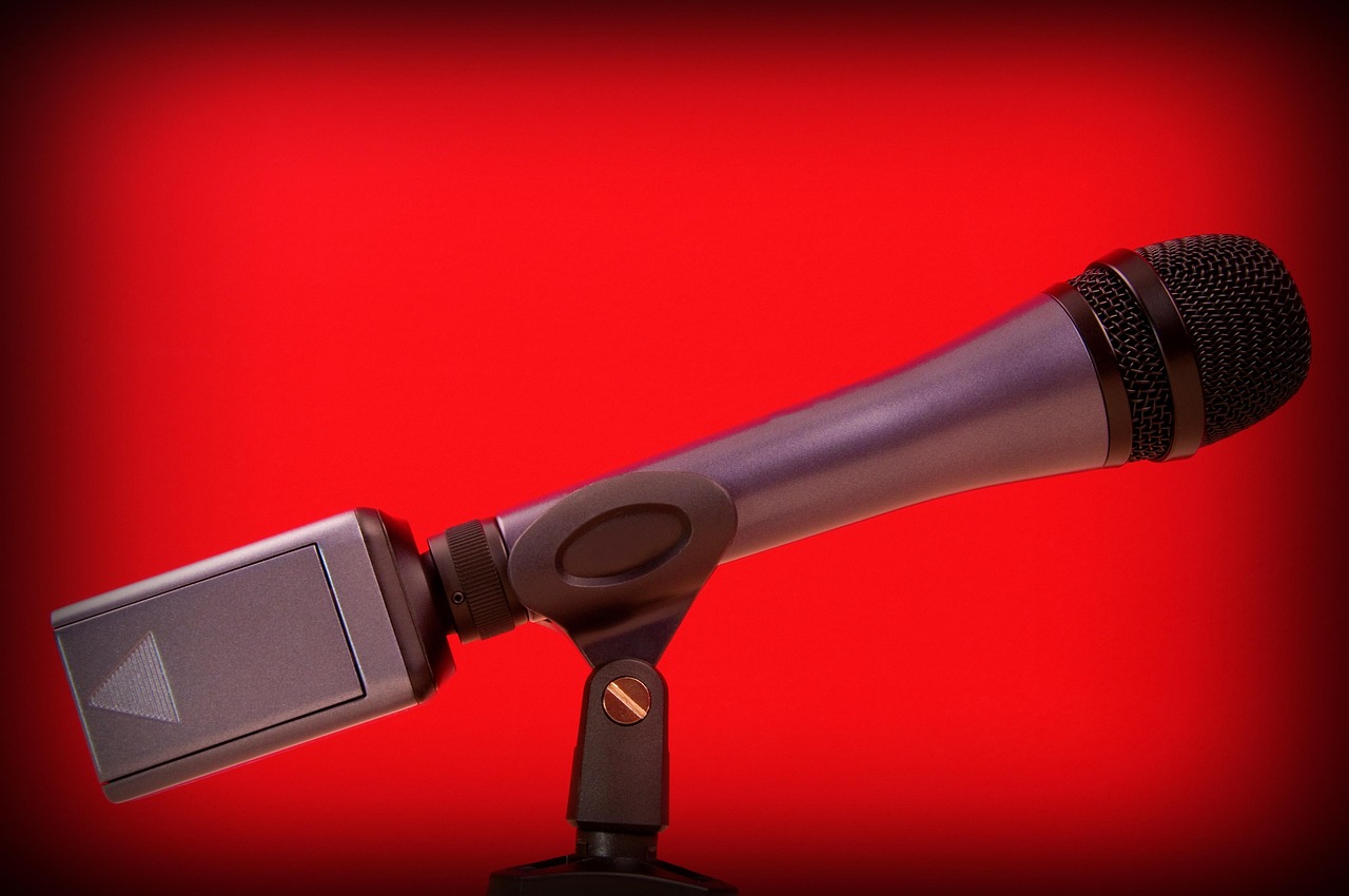 Microphone Red Stand - Free photo on Pixabay - Pixabay