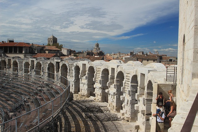 Free Amphitheatre Provence photo and picture