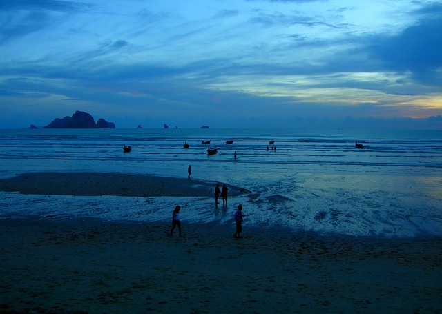 Free Blue Ocean photo and picture