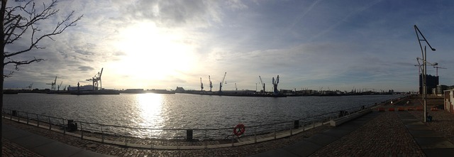 Free Hamburg Port photo and picture