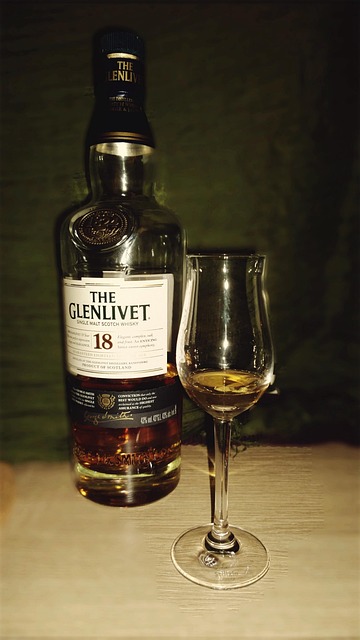 Free Whiskey Alcohol photo and picture