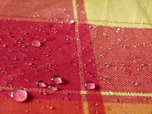 Ubrus, Tartan, Kapička, Kapénky, Voda