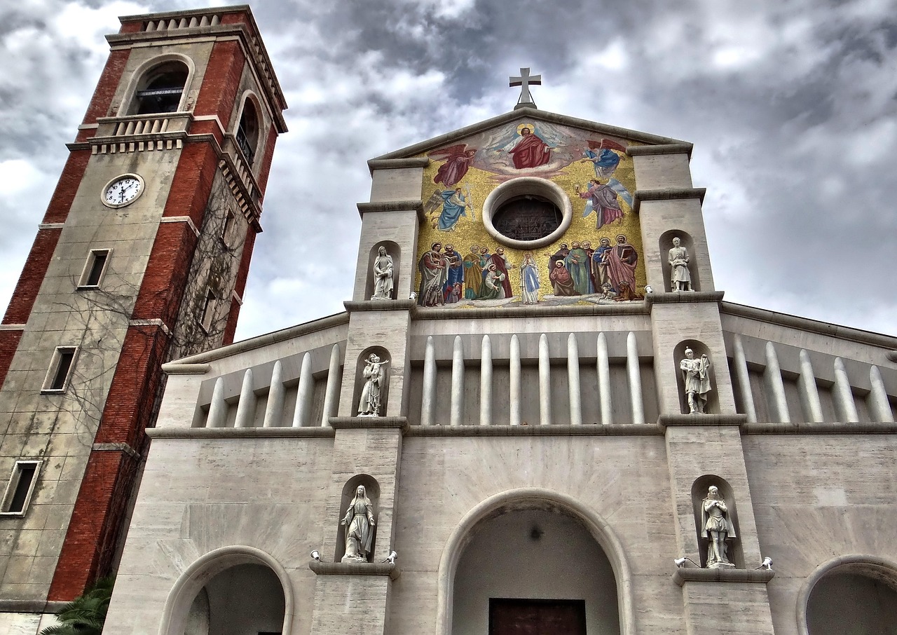 Church - free online jigsaw puzzle photo
