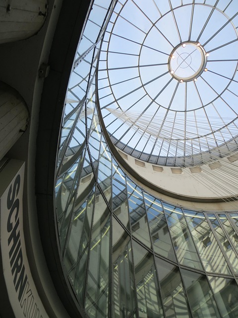 Free Glass Dome Frankfurt photo and picture