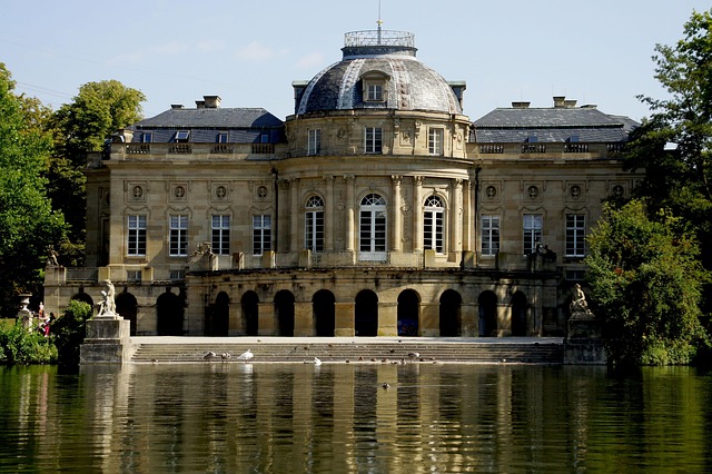 Free Monrepos Castle Ludwigsburg Germany photo and picture