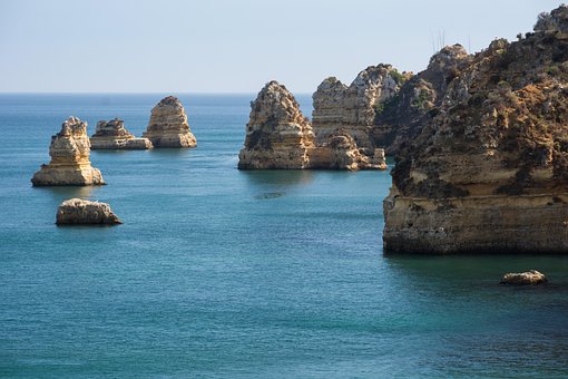 The Twelve Apostles, Australia